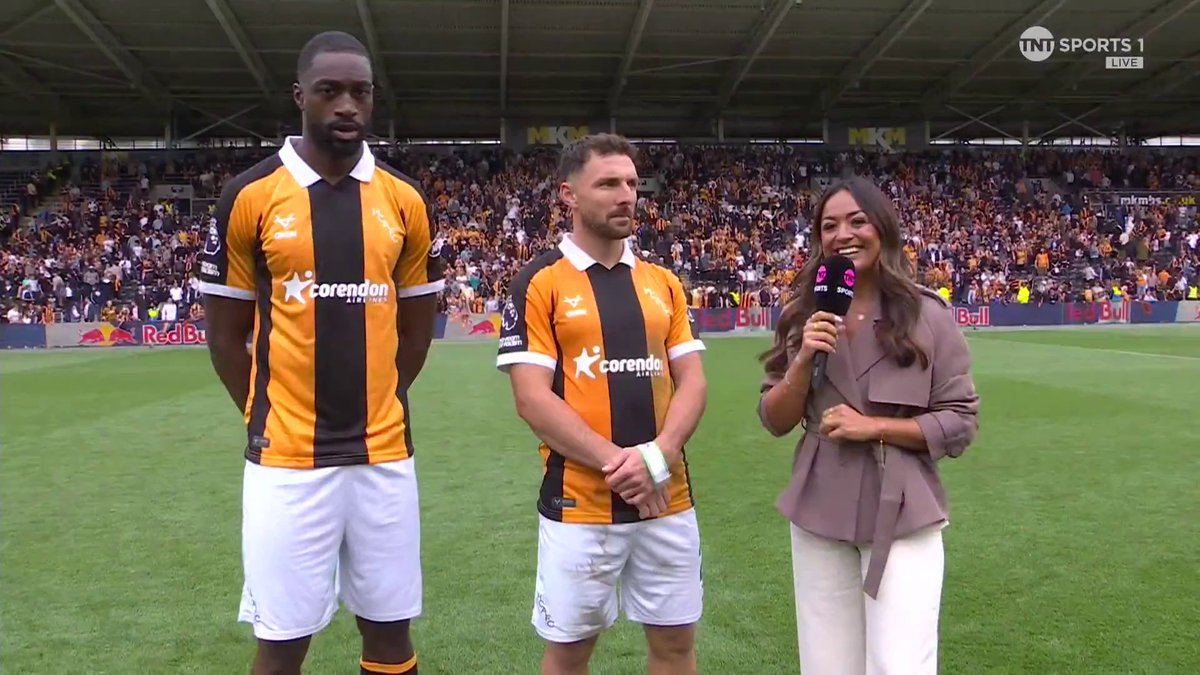 “Before we all went to bed, we couldn’t have dreamt it any better” 💭 Lewie Coyle and Semi Ajayi react to an historic win for Hull over Man United 👏 🎙️ Jules Breach | 📺 Watch live on TNT Sports &amp; HBO Max