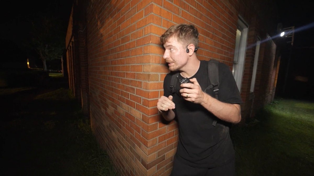Get caught or escape to win $500K. But first...win in CODM! See what happens in MrBeast's latest challenge, then jump into CODM to grab your FREE MrBeast Calling Card! Watch the full video here: