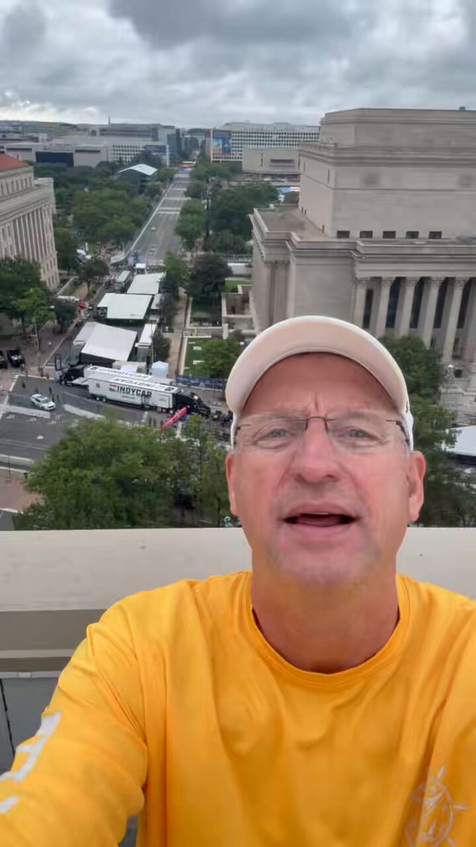 .NTT INDYCAR SERIES is taking over DC. 🏎️🇺🇸 Your move, NASCAR. I hear Secretary Sean Duffy knows a guy.