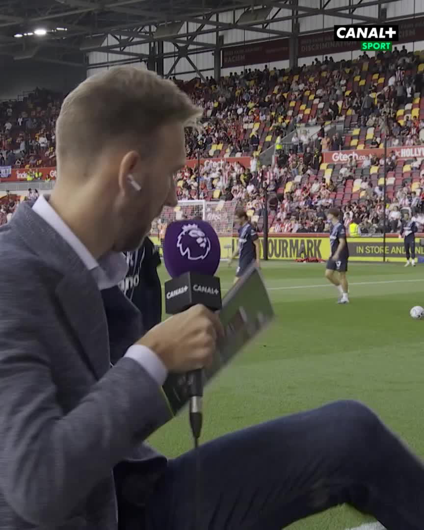 Chystáš vstup do TV a najednou si kopeš s kapitánem Tottenhamu...🤷‍♂️😀 Martin Minha prostě stíhá všechno! 💪