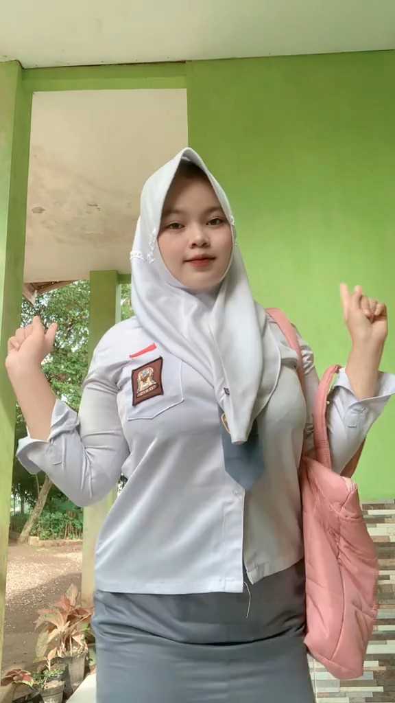 Sebelum pulang goyang dulu
