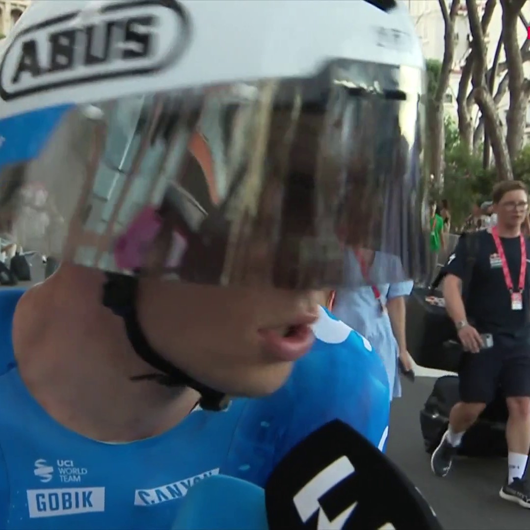 "Hoy era mi día y no me ha salido, le pido perdón a la gente" 🎙️ Ivan Romeo, en el micrófono de Eurosport.es tras ser 19º en la crono. #LaVuelta26