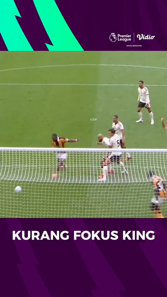 Jaga pemain Hull ❌ Jaga pemain sendiri ✅