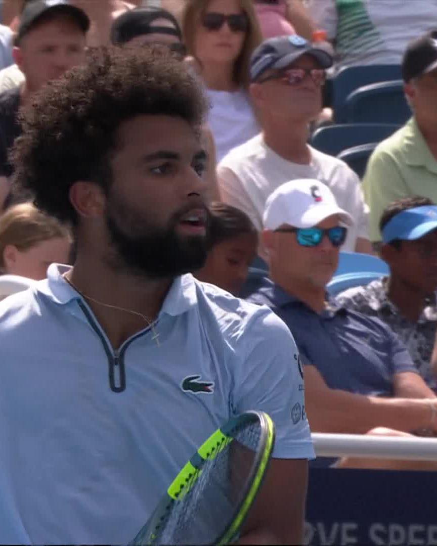 Clinical 👌 The Arthur Fils backhand is a 🔒 #CincyTennis