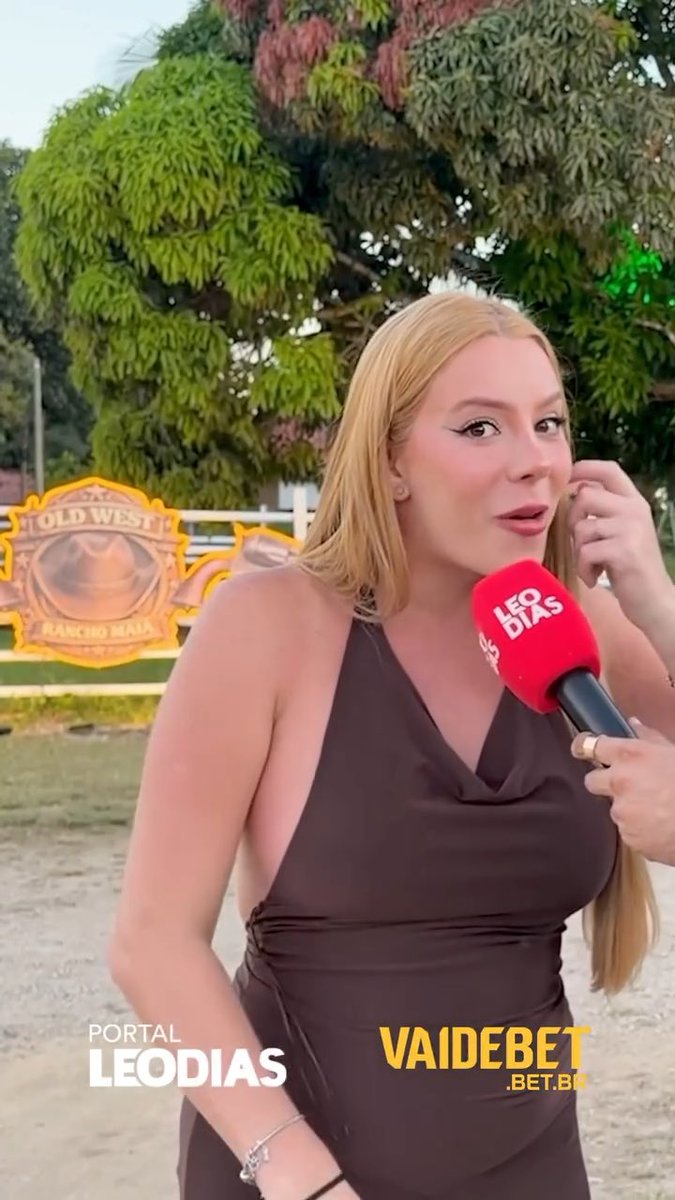 🚨 EITA! Malévola Alves DESMENTIU ao portal Léo Dias que esteja fora de #AFazenda18 e disse que "tudo pode acontecer". Isso já tá virando novela, mas Carelli, faça acontecer!