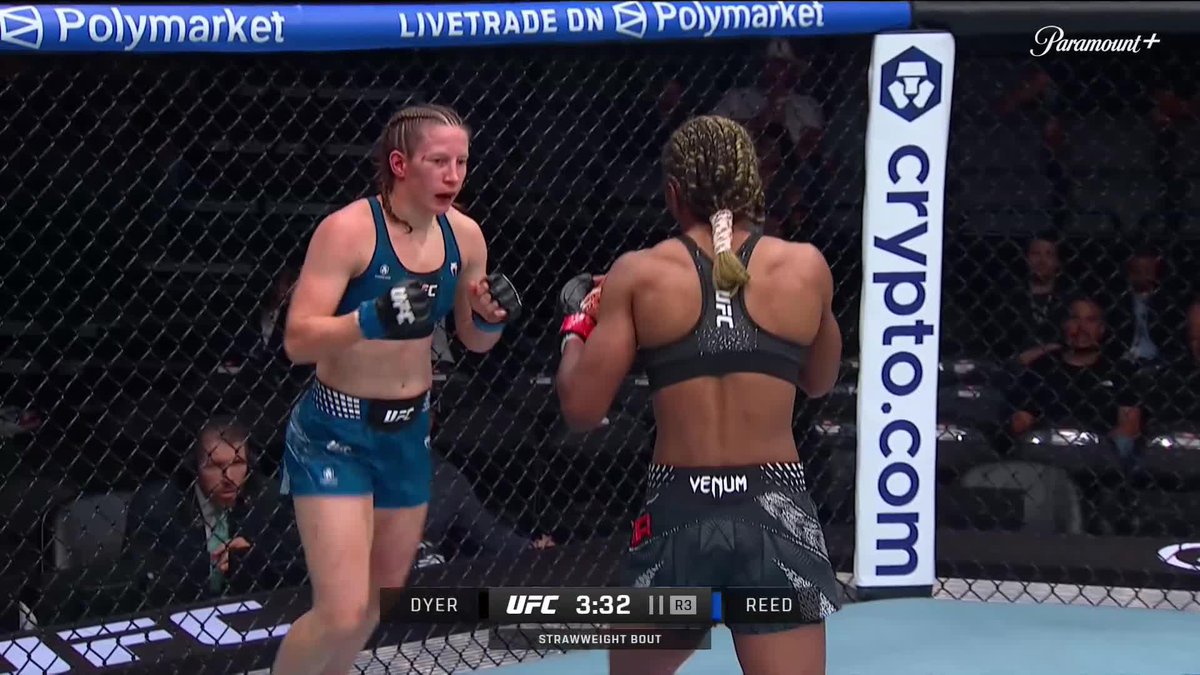 Landed in bunches for the TKO 👊 Shanelle Dyer makes it back-to-back knockouts to start her UFC career! [ #UFCSacramento | LIVE on @ParamountPlus ]