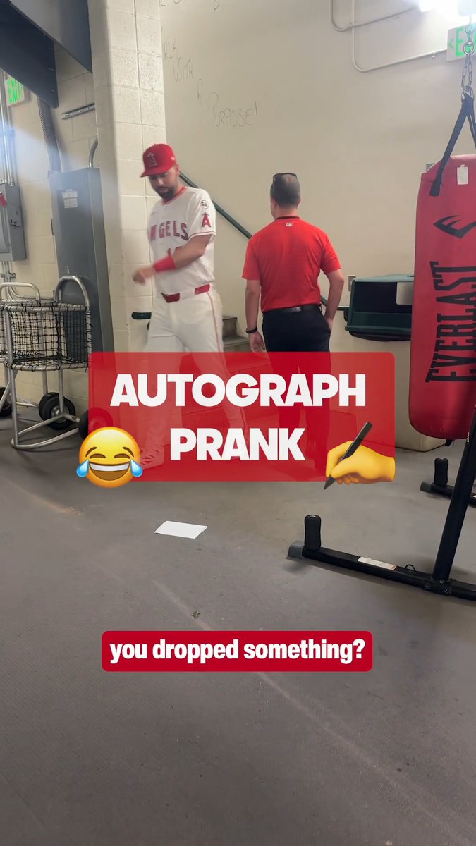 gotta keep 'em on their toes for #PlayersWeekend 😂✍️