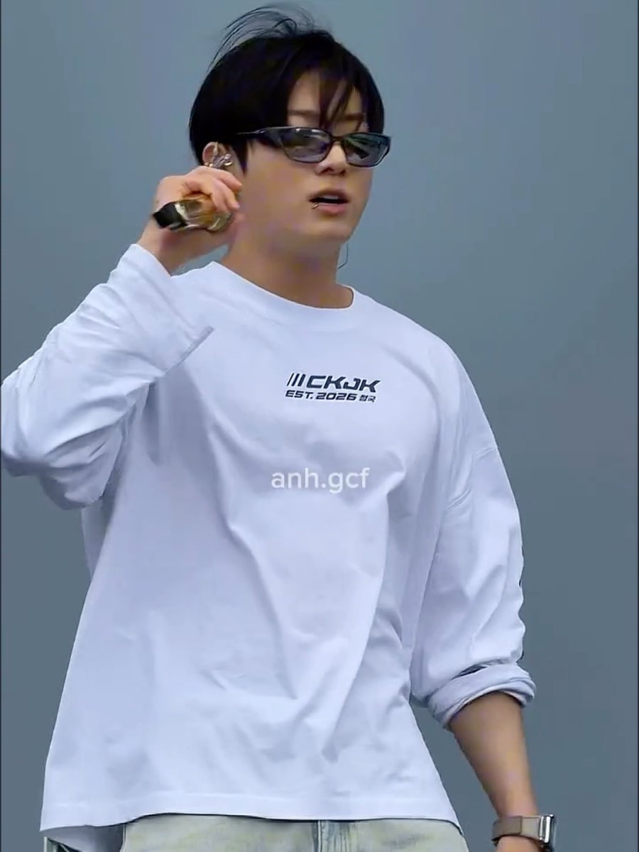 THAT CREATINE WORKING,, LOOK AT HIS CHEST