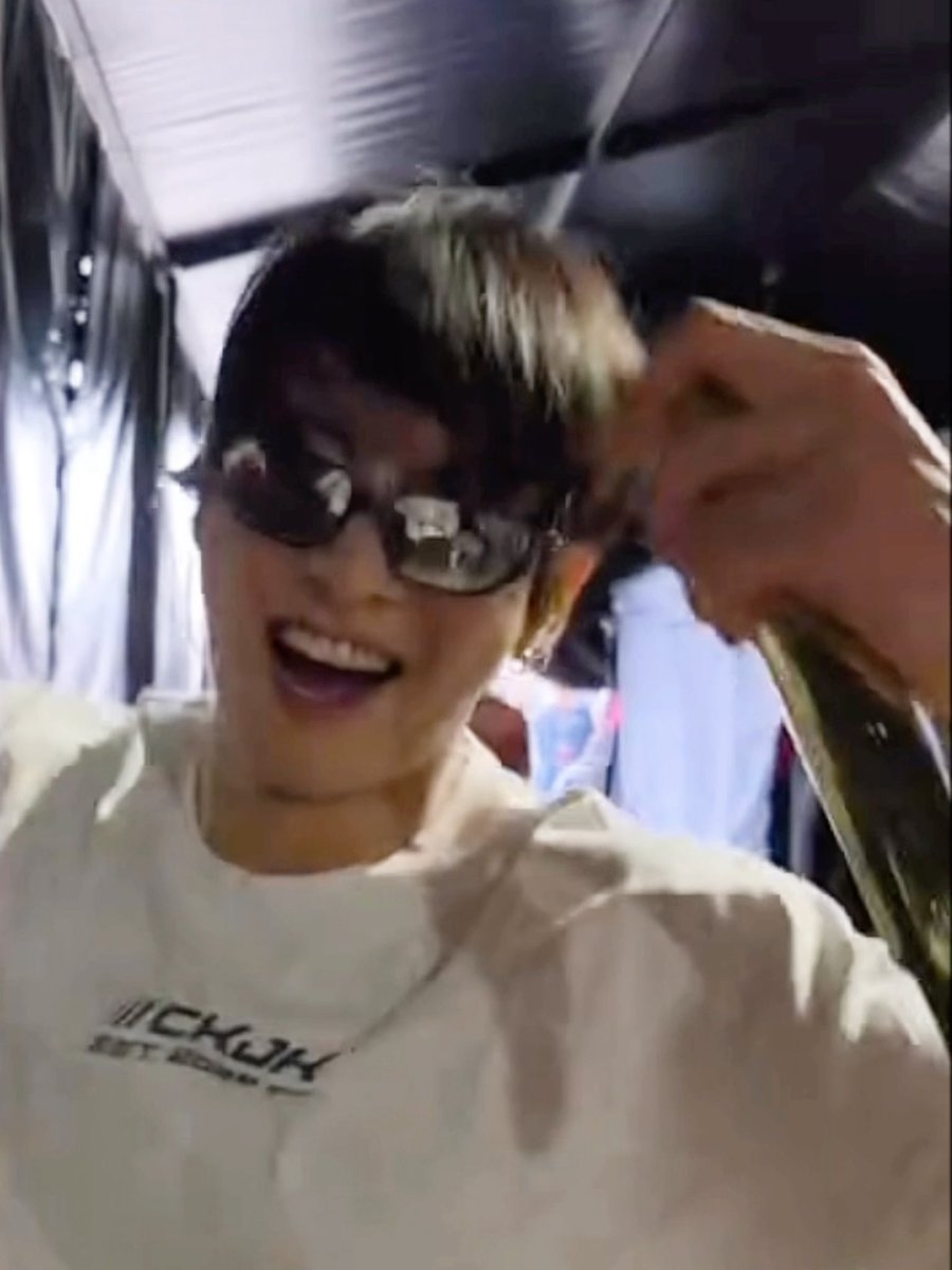 jungkook is so fun to be around,, a real sunshine :(