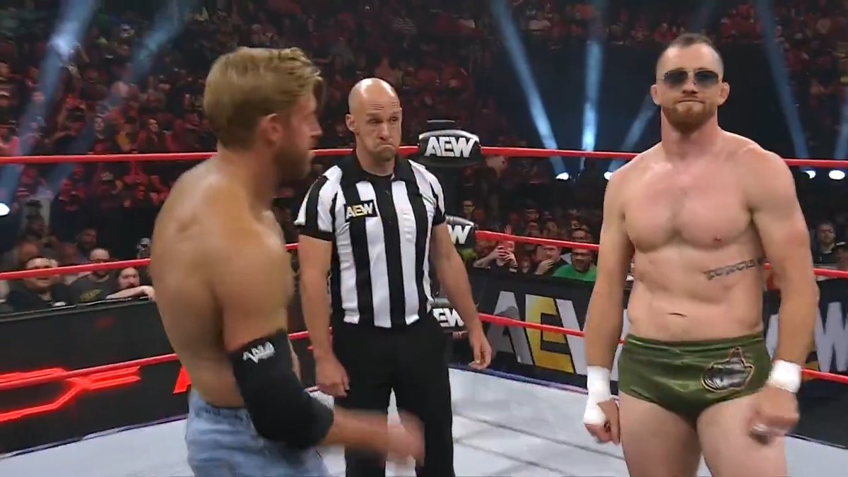 The ultimate sign of respect from @OrangeCassidy to @KORCombat before this match gets underway! Watch #AEWCollision LIVE on TNT & HBO Max