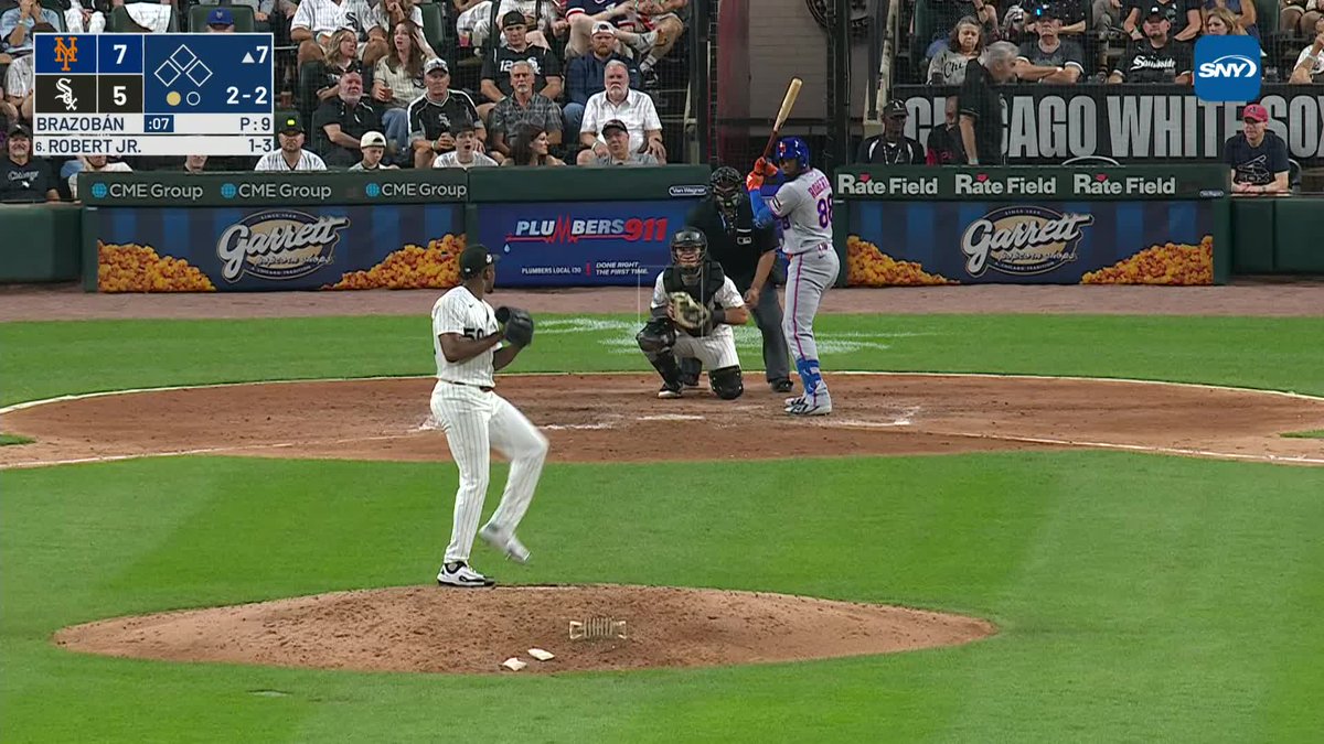 LUIS ROBERT JR.'S SECOND HOME RUN OF THE NIGHT!