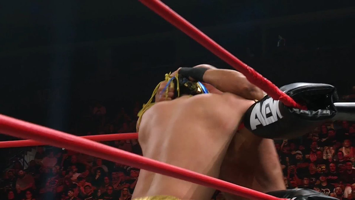 .@TheNickWayne &amp; Tommaso Ciampa get the win! Watch #AEWCollision LIVE on TNT &amp; HBO Max