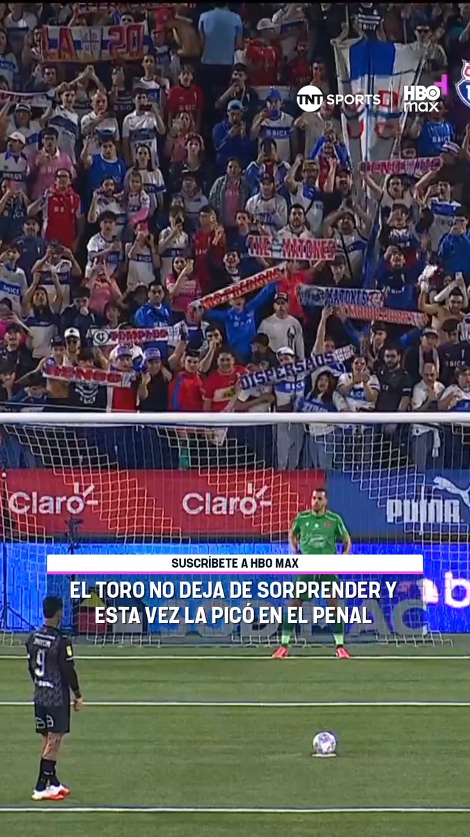 😍🛡️🐂 TORO = EXCESO DE AURA Fernando Zampedri la picó desde los 12 pasos y puso el empate de #LosCruzados ante Ñublense, en este #MatchdaySábado por la #LigaDePrimeraMercadoLibre 2026. Solo por $8.990/mes en los primeros 6 meses*, puedes ver el Superclásico, el Universitario y el Clásico con tu plan mensual de TNT Sports. #PromoTNTSports.