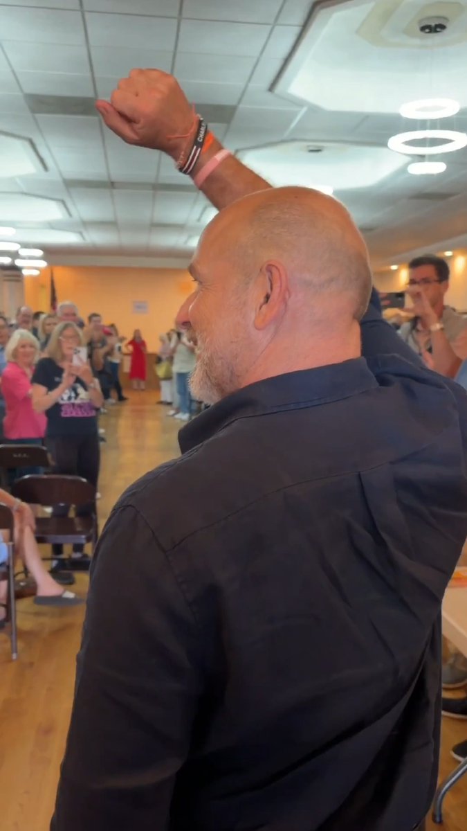 MOUNTAIN VIEW, SANTA CLARA COUNTY: Our events continue to grow. Our message continues to resonate. Our poll numbers continue to rise. Every day, it's more clear: Californians have had ENOUGH! We are going to STUN the Machine this November.