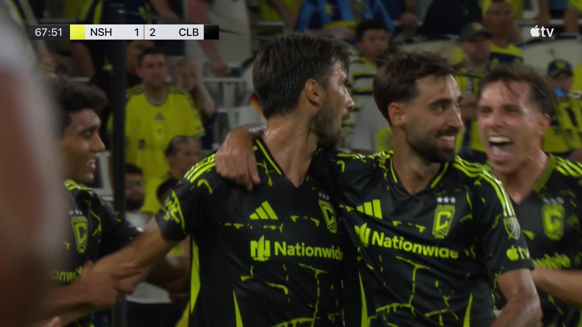 André Gomes TAKE A BOW! An absolute laser of a free-kick. 🎯