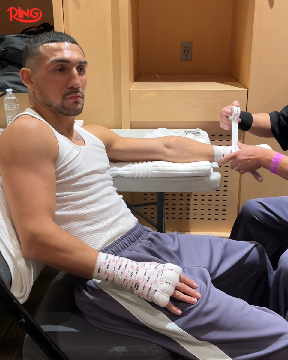 Hand wraps are underway 👊 Buy #RollyTeofimo NOW ➡️