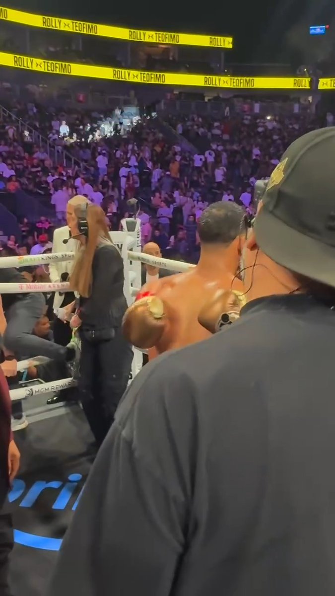 RESPECT ABOVE ALL! 🤝 Rolly Romero and Teofimo Lopez embrace after an absolute 12-round WAR in Las Vegas! 🥊 #RollyTeofimo