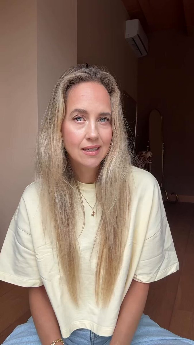 Breaking drama. Graaifluencers Elise Boers en Wout Peelen gaan na 3 jaar weg uit Ibiez vanwege notenallergie en nu ook nog eens een perzikallergie. Ik sluit niet uit dat het iets met geld heeft te maken PS je móet 4 minuten luisteren naar het leed