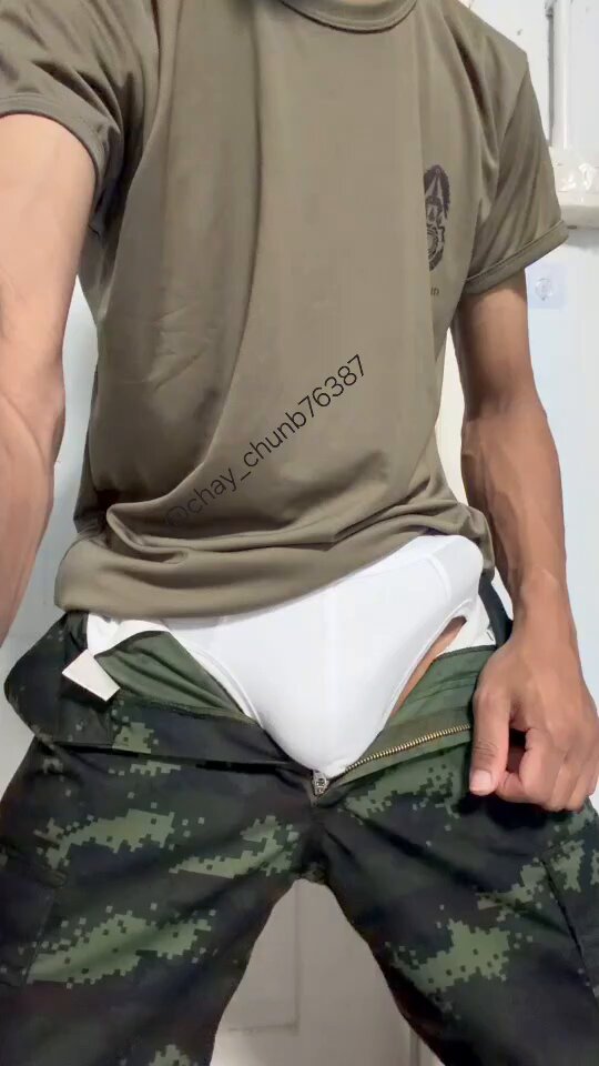 ขอเสียบหน่อยยย
