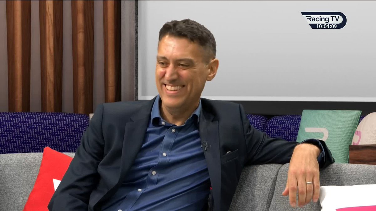🗣️ "We need to be better collectively at showing what a great sport that is." Vaughan Lewis joins Nick Luck on the #LuckOnSunday sofa World Pool