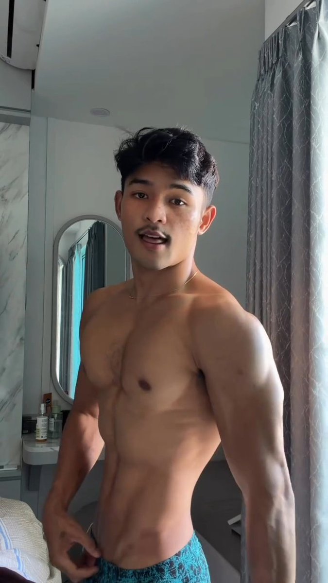 After 7 bulan ngegym ☺