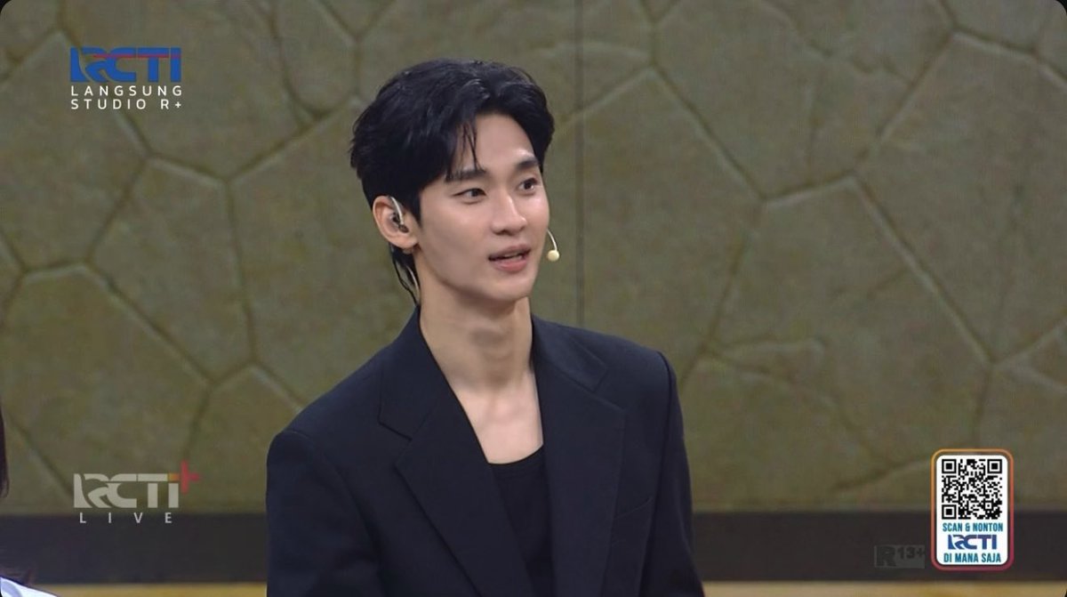 [0823] Kim Soohyun attends Mahakarya RCTI 37 in Indonesia as the special guest. #KimSoohyun #김수현 #KimSoohyunInIndonesia #KimSoohyunAtMahakaryaRCTI37