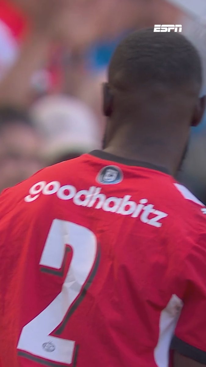 Lutsharel Geertruida maakt zijn debuut voor PSV 🆕💡