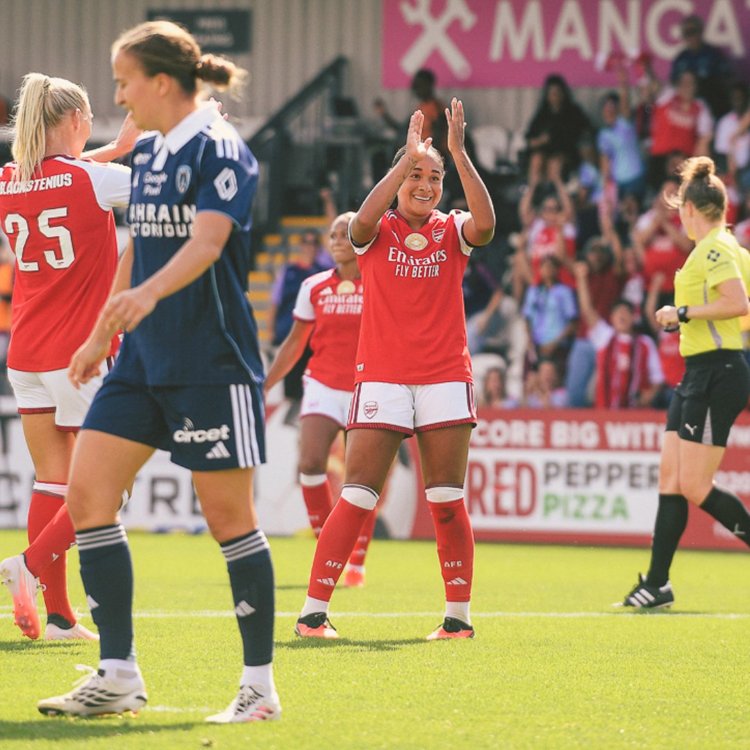 LAST MINUTE LIV 🤩 Our no.11 scores the match winner in stoppage time 👏