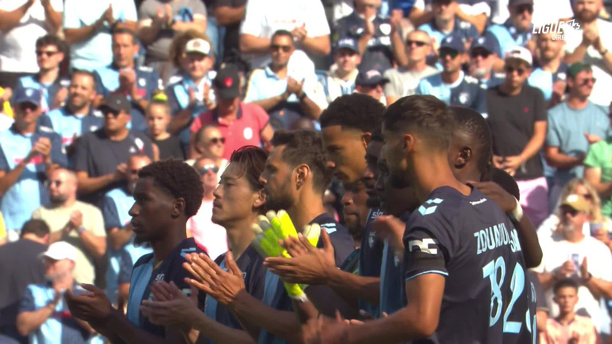 🕊️🤍 Un dernier hommage du Stade CMA-CGM Océane pour Bryan Bergougnoux, ancien entraîneur adjoint de Didier Digard. #HACASM
