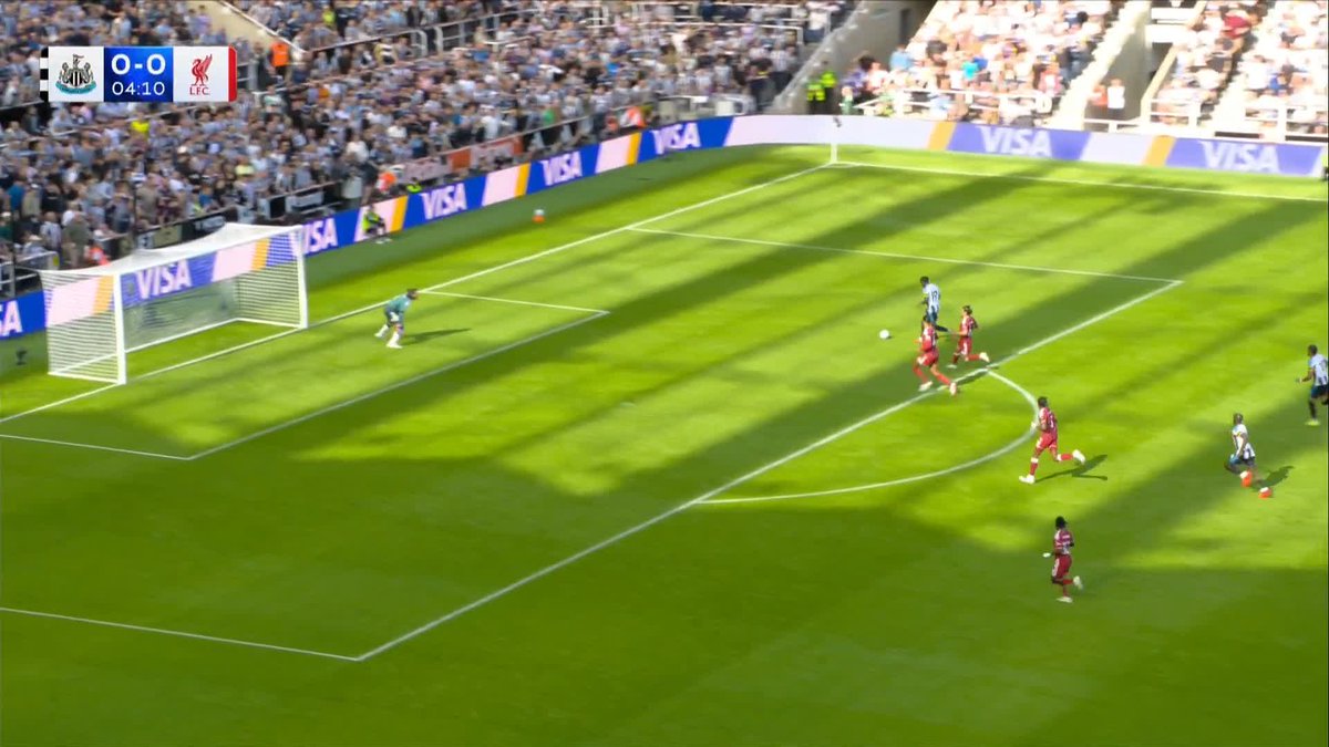 An electric start! Anthony Elanga gives Newcastle the lead inside 5 minutes! ⚡️