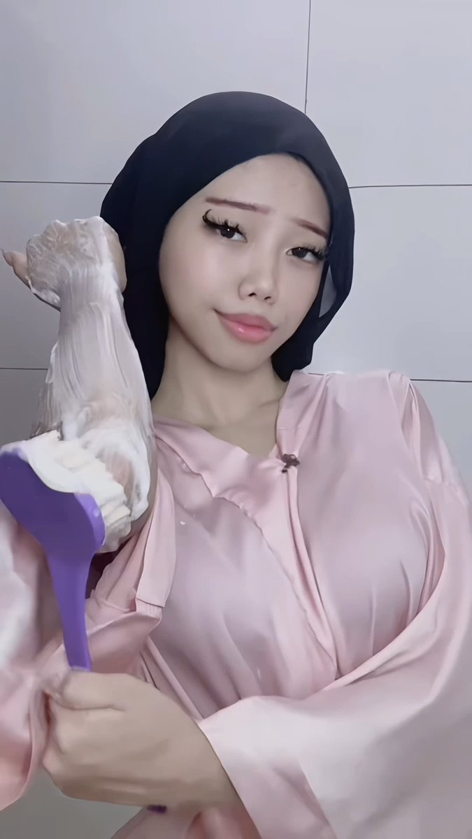 night shower with me! #shower #hijab