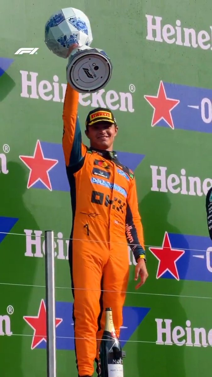 Lando lapping up his win on the podium 🥇 #F1 #DutchGP