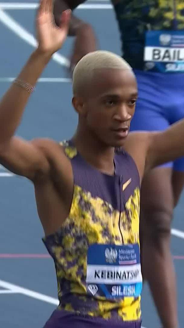 Collen Kebinatshipi is too strong in the Men's 400m right now 🇧🇼🔥 #SSAthletics | #DiamondLeague💎