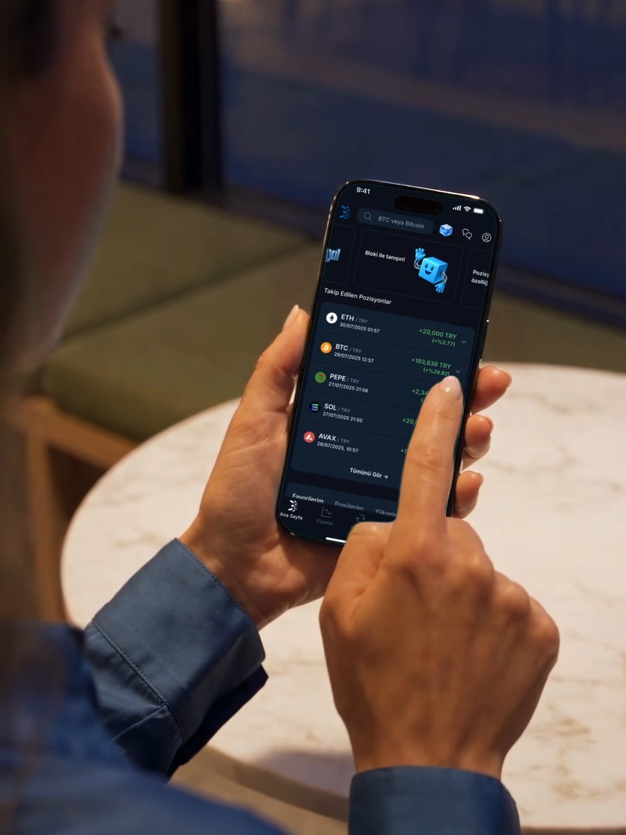Pozisyonlarınızı kolayca takip edin! 🤩 Pozisyonlarım özelliği ile açık pozisyonlarınızı kolayca takip edebilir, kârlılık durumunu anlık olarak görebilir ve dilediğiniz zaman kazancınızı nakde çevirebilirsiniz.