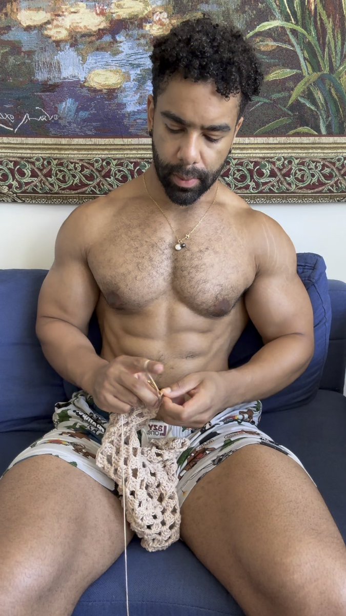 Crocheting a pair of shorts for the next video tutorial 😉
