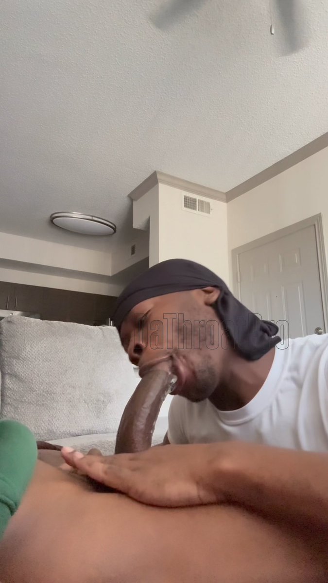 Bro had too much dick to leave untouched 😮💨🫰🏾