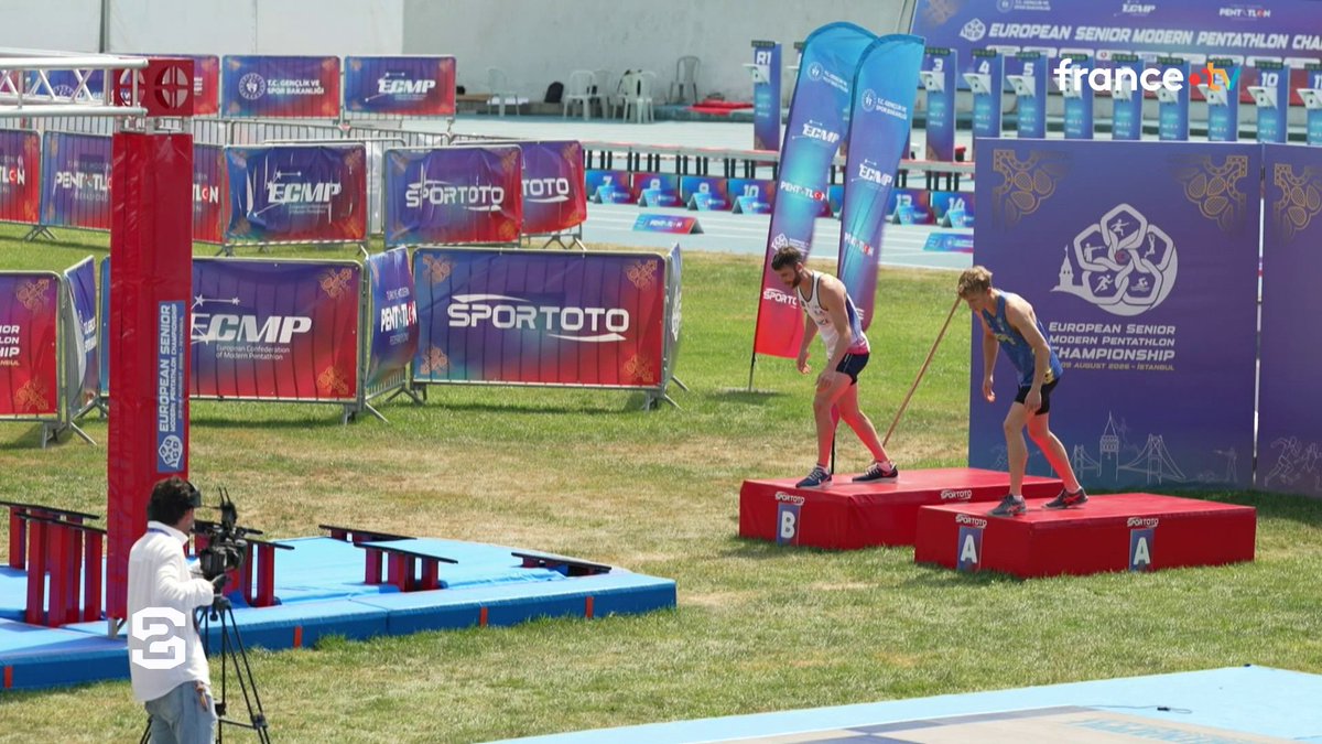 #Stade2 | 🔁 Le pentathlon se réinvente 🏃Dans cette discipline mêlant 5 sports, la course d’obstacles a remplacé l’équitation. Une nouvelle épreuve qui chamboule tout pour les athlètes et les oblige à repartir de presque zéro. 📺 L’émission en direct sur