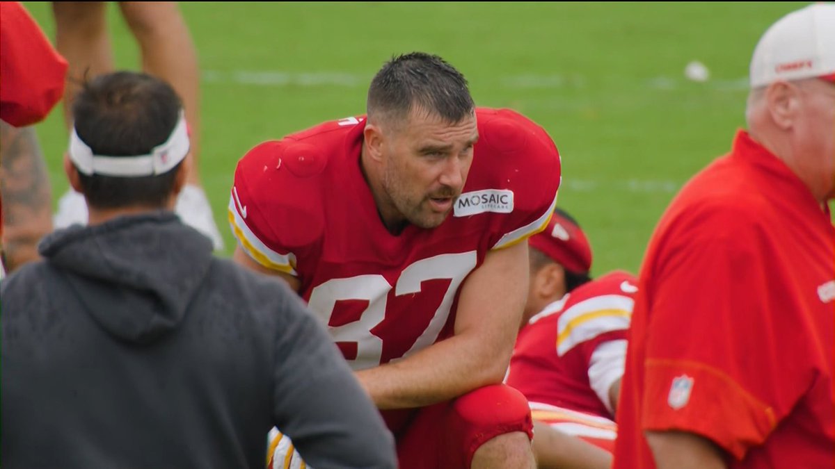 Travis Kelce Mic'd Up at Chiefs training camp