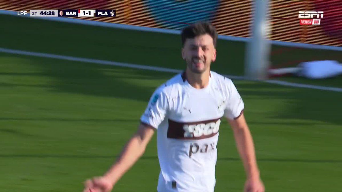 🔥🦑 PLATENSE SE LO DIO VUELTA A BARRACAS AL MINUTO 90 Y LO GANÓ COMO VISITANTE.