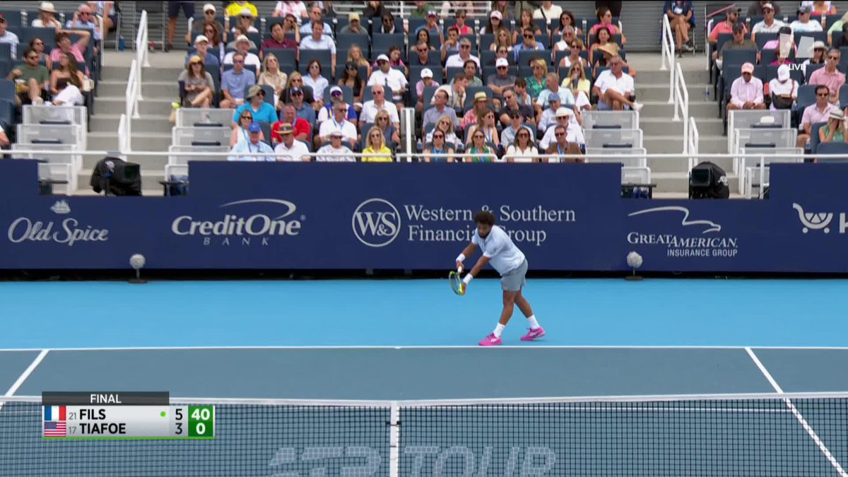 Fils flies out ahead in first set 🔥 Stream the second set starting now on our app 📲 #CincyTennis