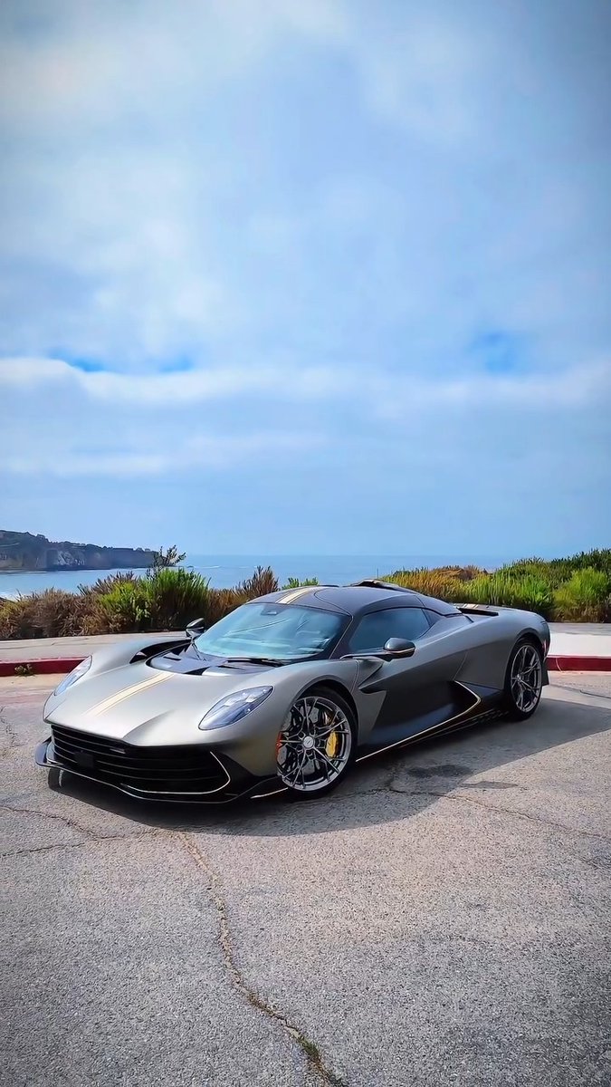 Valhalla, finished in Satin Titanium Grey. 🎥 Aston Martin Newport Beach #AstonMartinLive #Valhalla #MASTERYDRIVEN