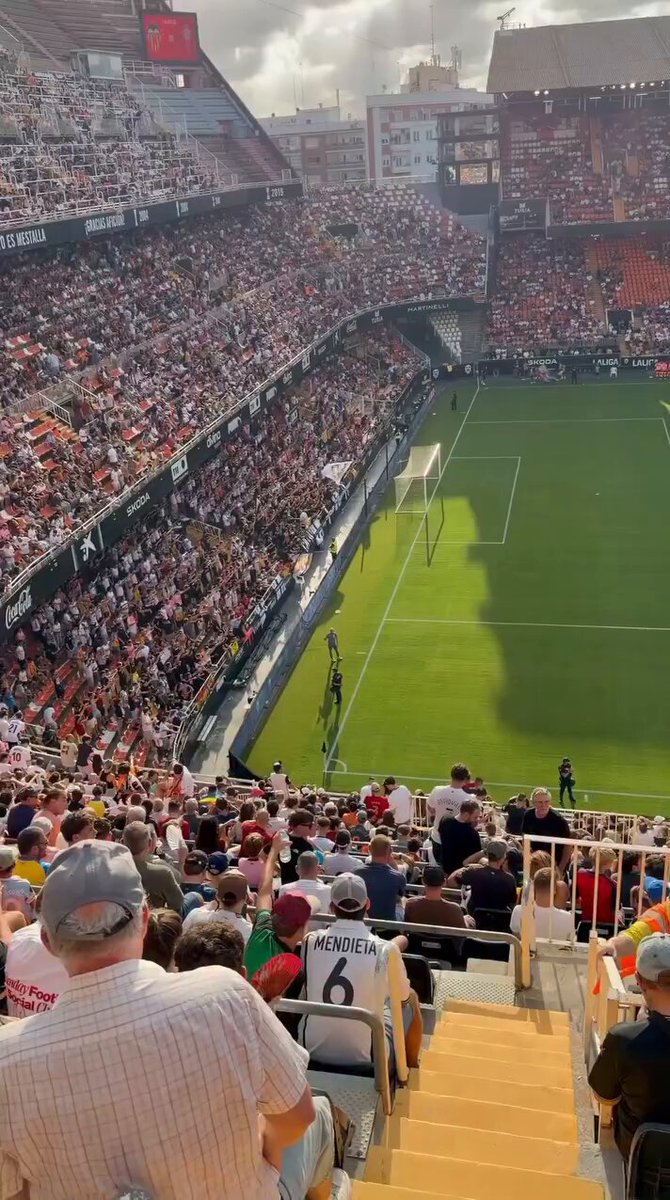 Ya son todos ULTRA YOMUS 𝕳 ⚫️⚪️🟠🇪🇸 (CN10) Valencia CF - Celta de Vigo. (22.08.26)