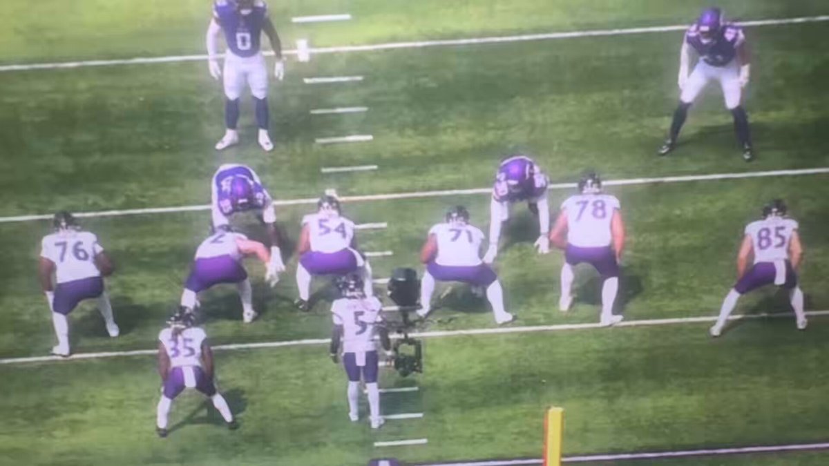 Baltimore Ravens Minnesota Vikings Olaivavega “Vega” Ioane bringing power to this O-Line and sharpening his tools in his toolbox. Vikings bring all kinds of pressures and stunts..Good to see it in August #BaldysBreakdowns
