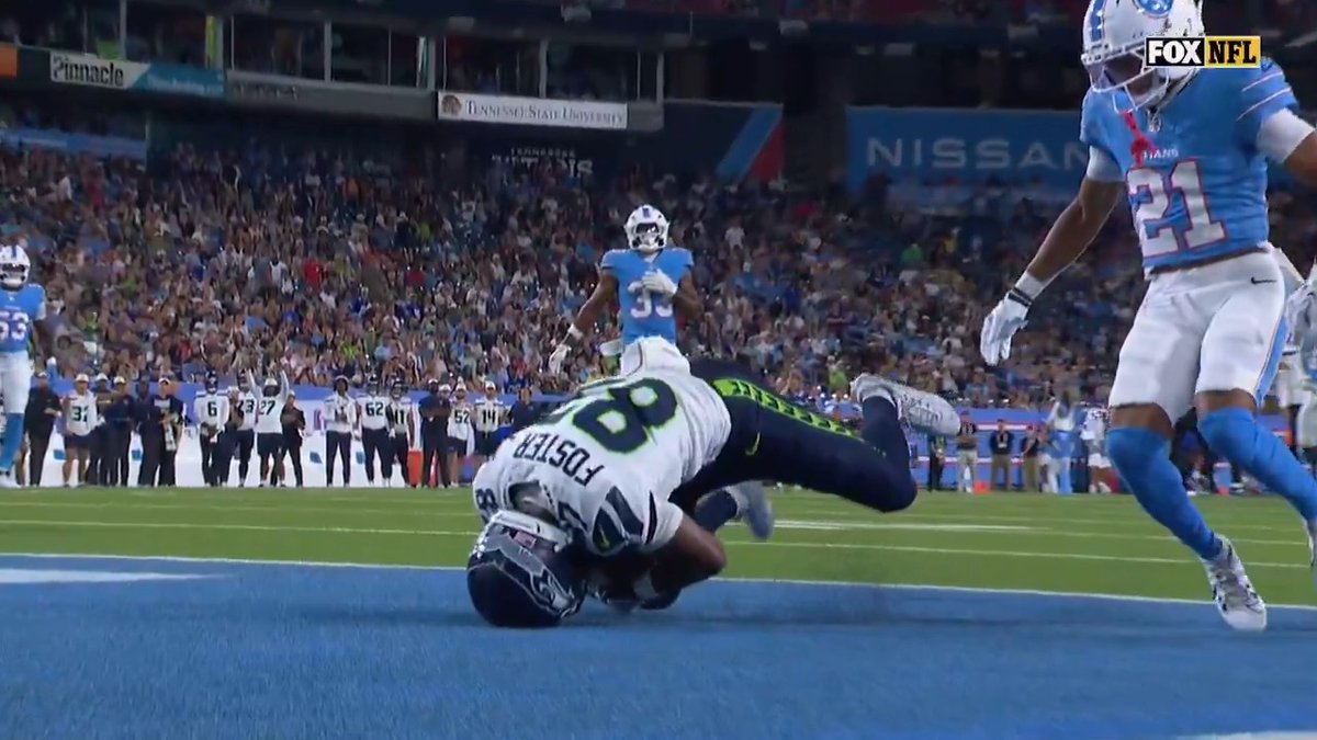 🏈 Mike Pereira explains why this was ruled an incomplete pass 📺 FOX