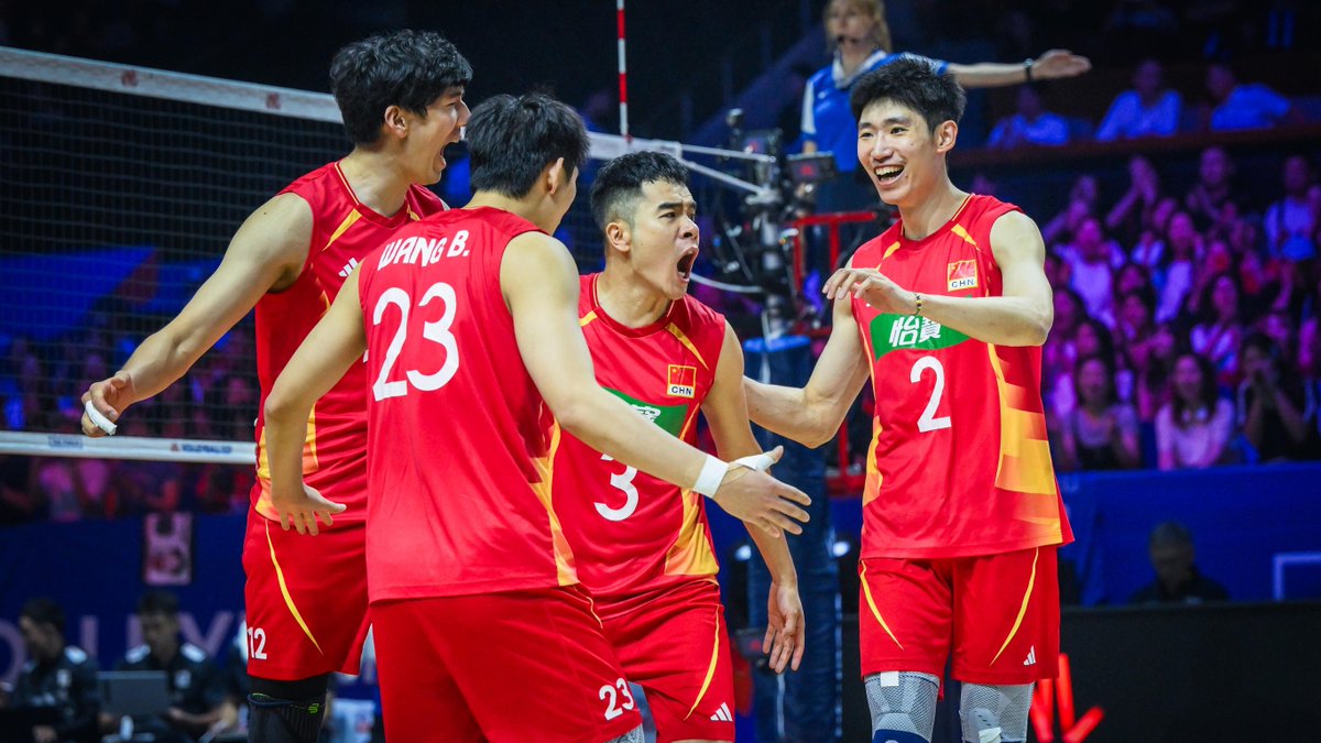 CHINA’S LA2028 MISSION 🇨🇳🎯 China are getting ready for the AVC Men’s Continental Championship, set for September 4-13 in Fukuoka, Japan. 🇯🇵 They’ll be competing for the Asian title, with the champions also securing a ticket to the LA28 Olympic Games. 🎟️ 🏐 #LA2028 #Volleyball