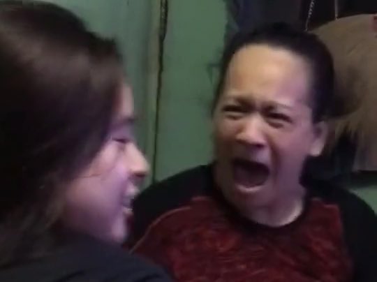 HAHAHAHAHAHAHAHHAHAHAHAHAHAHAHAHAHAHAHAHHAAHHAAHHAHAHAHAHAHAH SORRY TEEEE 😭😭😭