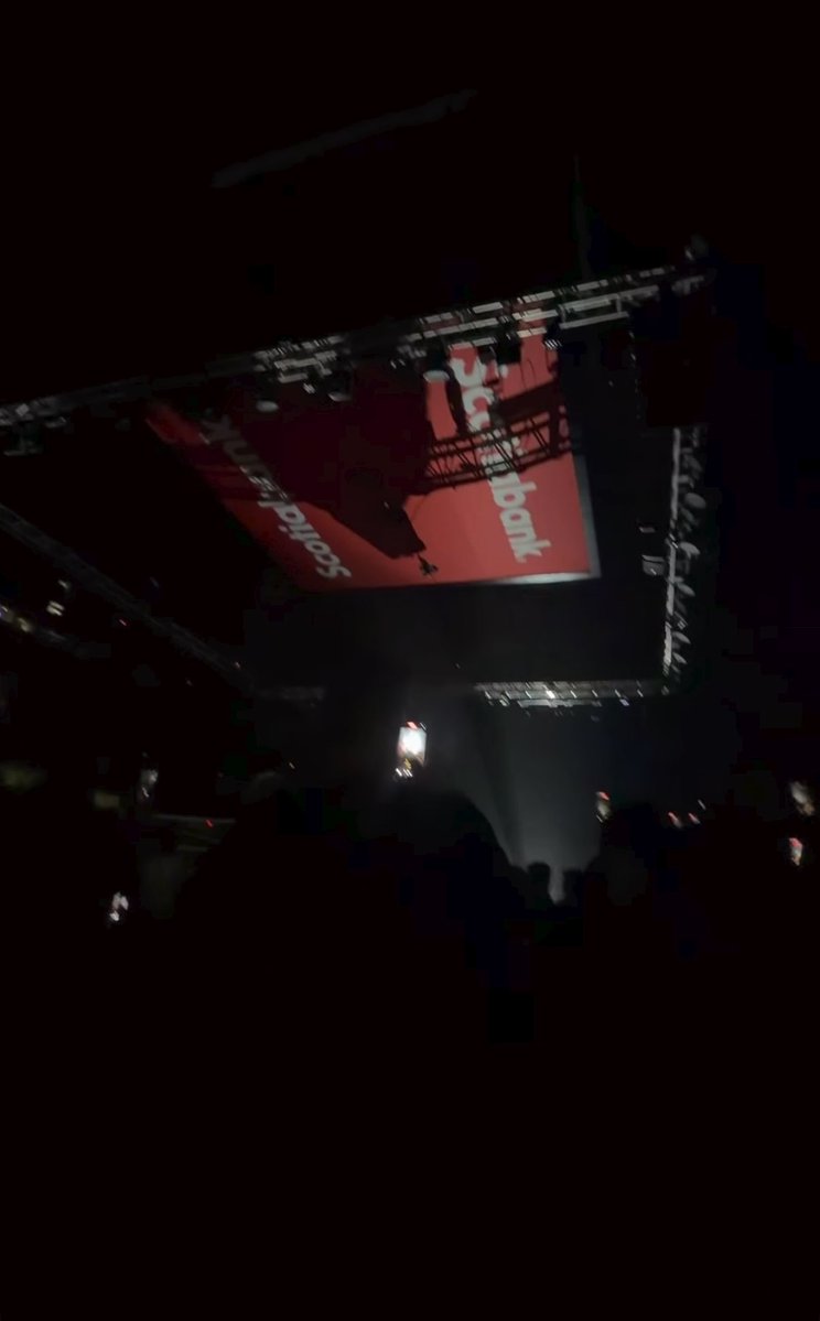 THE WAY OBA FEMI’S SHADOW REFLECTS OFF THE ROOF OF THE BUILDING DURING HIS ENTRANCE IS THE GREATEST THING EVER 🔥 FINAL BOSS ENERGY. #WWECalgary