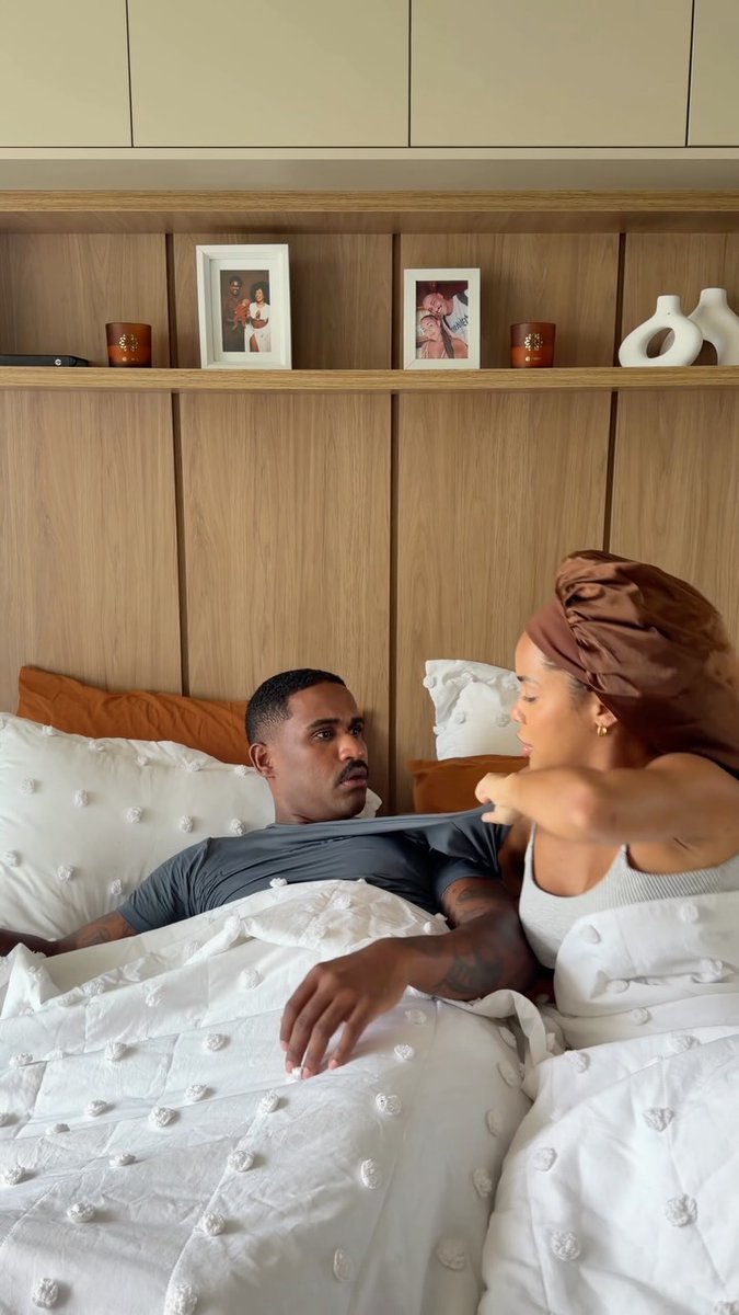 She’s the one dreaming, he’s the one confused 😂