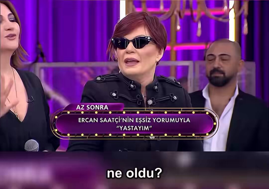 sezen’in oyuna gelip; yazdığı şarkıda “oyuna gelme aman aman” demesi 😅
