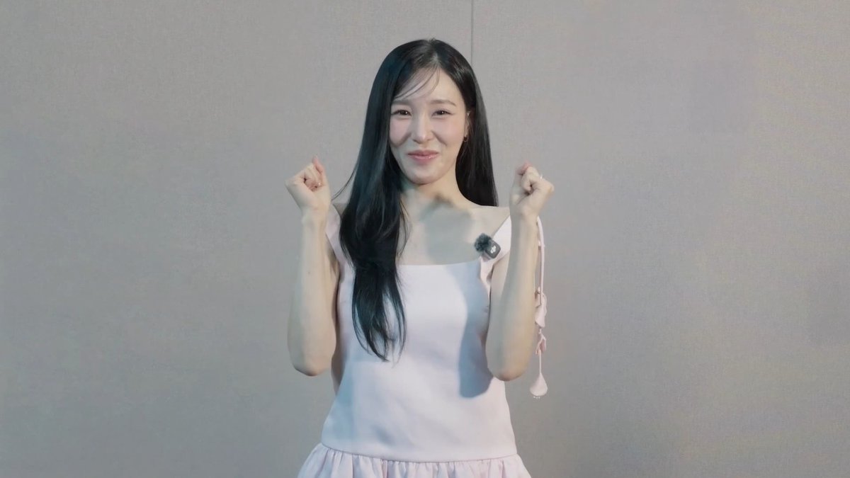 #TiffanyYoung 1st Studio Album『Edge of Calm』配信中🤍 幅広いジャンルと感情を横断しながら、彼女の豊かな表現力を余すことなく収めた初のソロフルアルバムです👸.˚⊹ AWAに届いた豪華なコメントと一緒に全曲お楽しみください🎀 #티파니영 #EdgeofCalm ▶︎